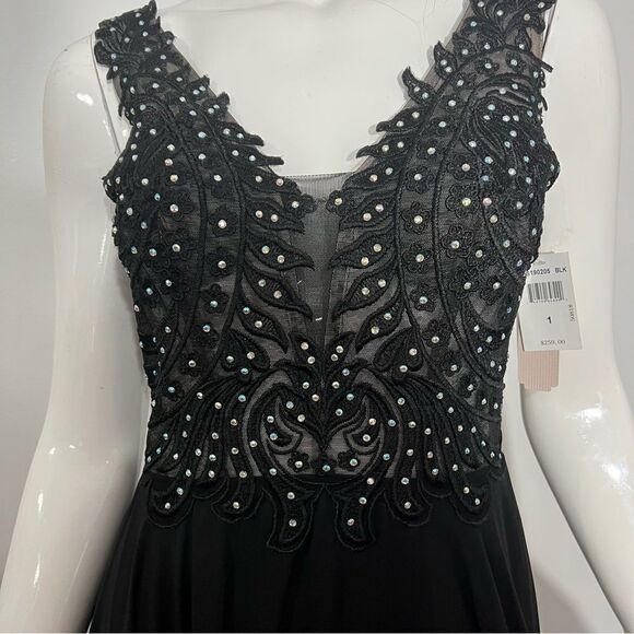 NWT Gianni Bini Black Mesh Crystal Studded Bodice Maxi Dress -- 1 - Picture 4 of 12